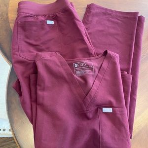 FIGS maroon top and bottom, size medium